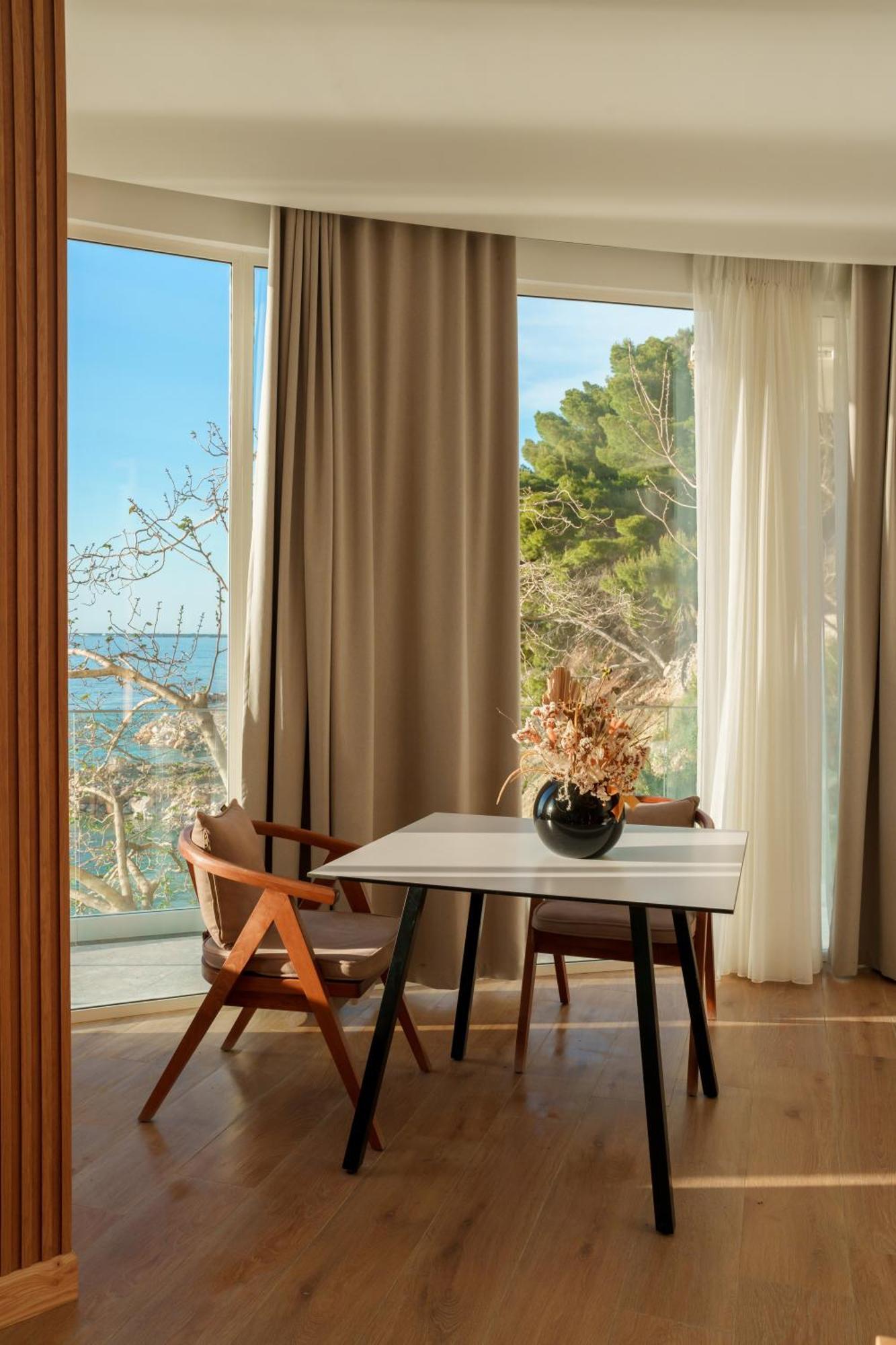 Hotel Nimfa Kanine Esterno foto