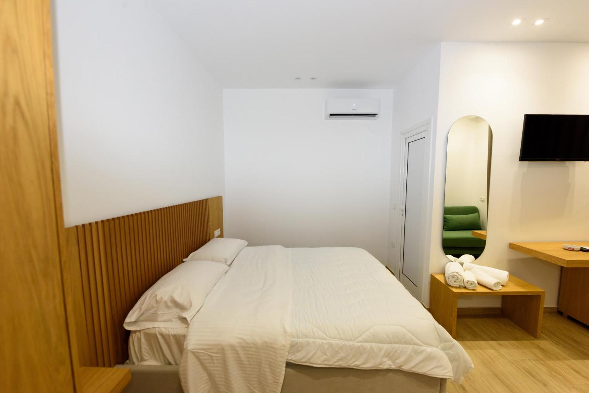 Hotel Nimfa Kanine Esterno foto