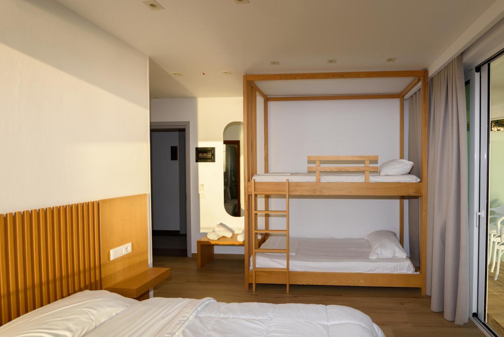Hotel Nimfa Kanine Esterno foto