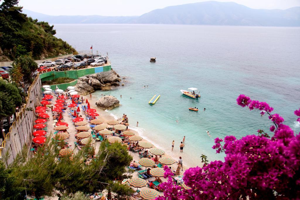 Hotel Nimfa Kanine Esterno foto